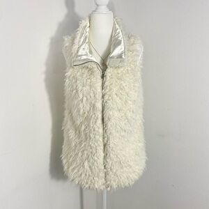 NWOT  Women Teddy Zipper Vest Size Large